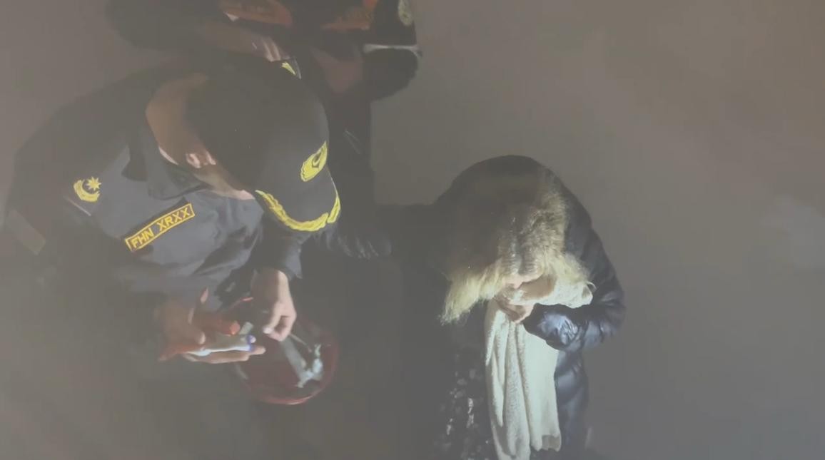 Yasamaldakı yanğında üç nəfər ölüb, 20 nəfər zəhərlənib - YENİLƏNİB (FOTOLAR/VİDEO)